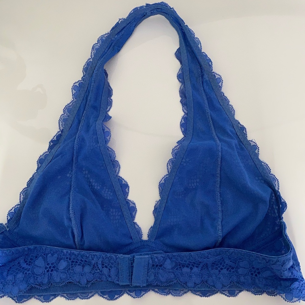 Bralette - Picture 2 of 3